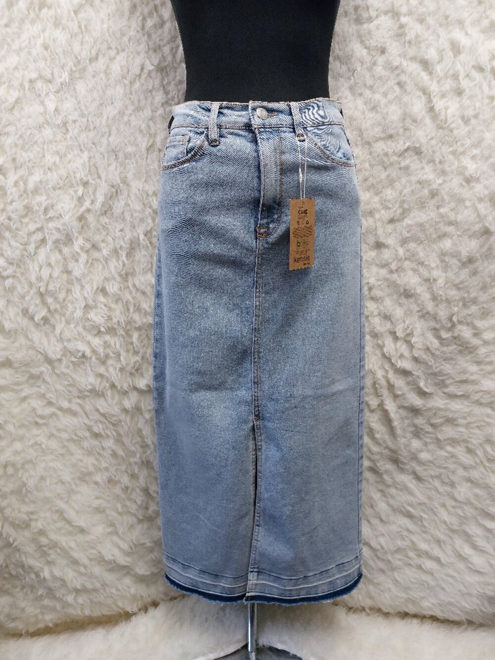 Kensie Women's Vintage High RiseLuxe Denim Skirt size 2/26